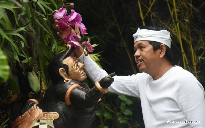 Biodata Dedi Mulyadi: Agama, Keluarga, Pasangan, Fakta dan Karir