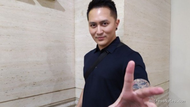 Demian Aditya: Agama, Keluarga, Pacar, Karir Sang Pesulap