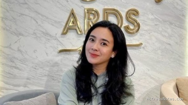 Biodata Dhea Ananda: Agama, Keluarga, Pacar, Fakta dan Karir