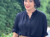 Dian Nitami: Biodata Lengkap, Agama, Keluarga, Karir