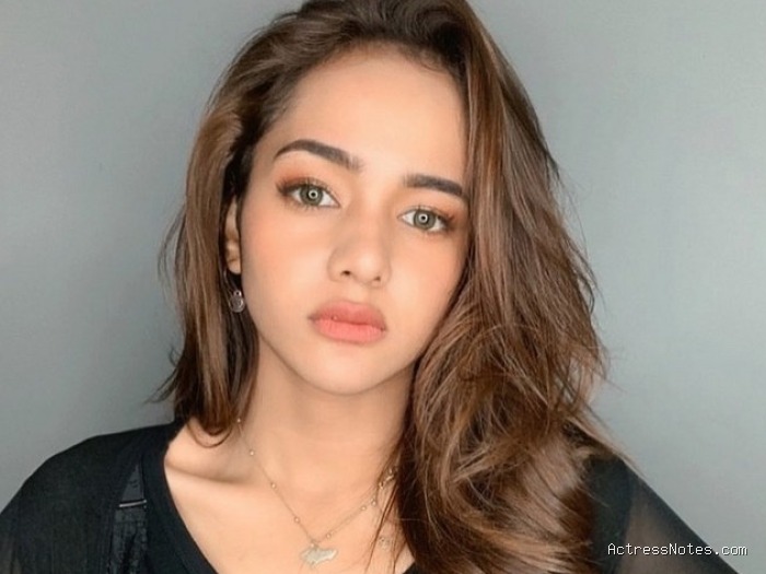 Biodata Dianda Sabrina: Agama, Keluarga, Pacar, Fakta dan Karir