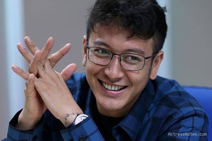 Dimas Anggara: Agama, Keluarga, Karir Lengkap Siapa Pacarnya?