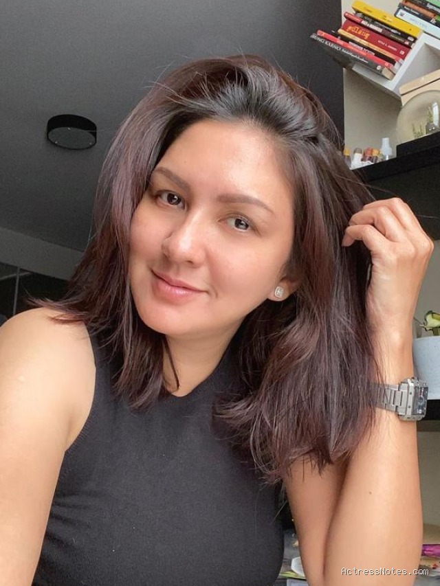 Biodata Donna Agnesia: Agama, Keluarga, Pacar, Fakta dan Karir