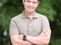 Dude Harlino: Biodata Lengkap, Agama, Keluarga, Karir