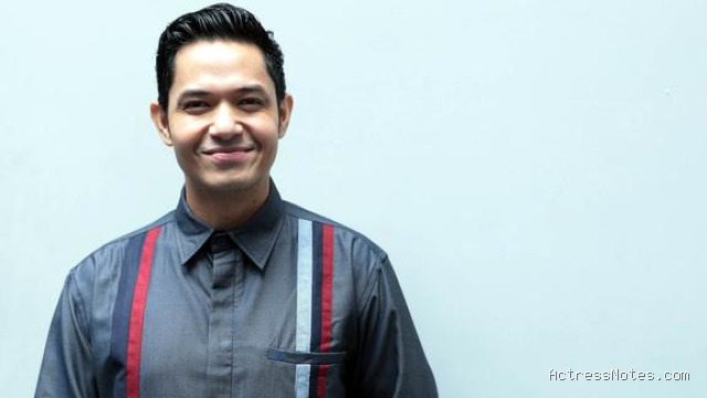 Biodata Dude Harlino: Agama, Keluarga, Pacar, Fakta dan Karir