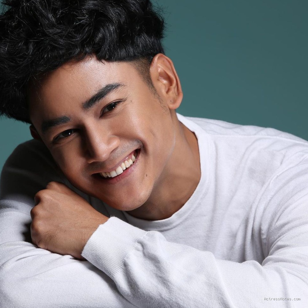Biodata Dwi Andhika: Agama, Keluarga, Pacar, Fakta dan Karir