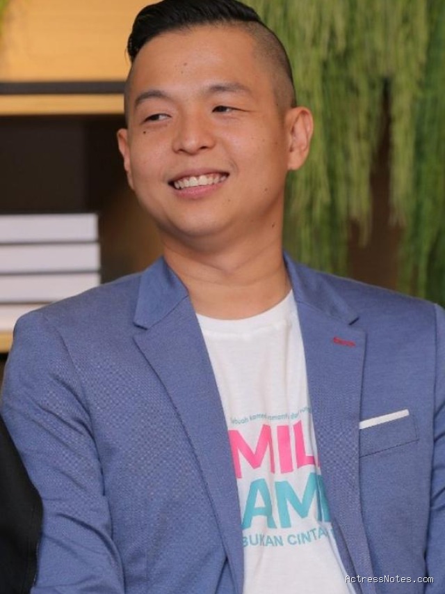 Biodata Ernest Prakasa: Agama, Keluarga, Pacar, Fakta dan Karir