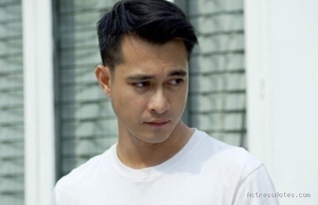 Biodata Eza Gionino: Agama, Keluarga, Pacar, Fakta dan Karir