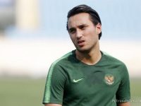 Ezra Walian: Agama, Pacar, Karir & Fakta Terungkap