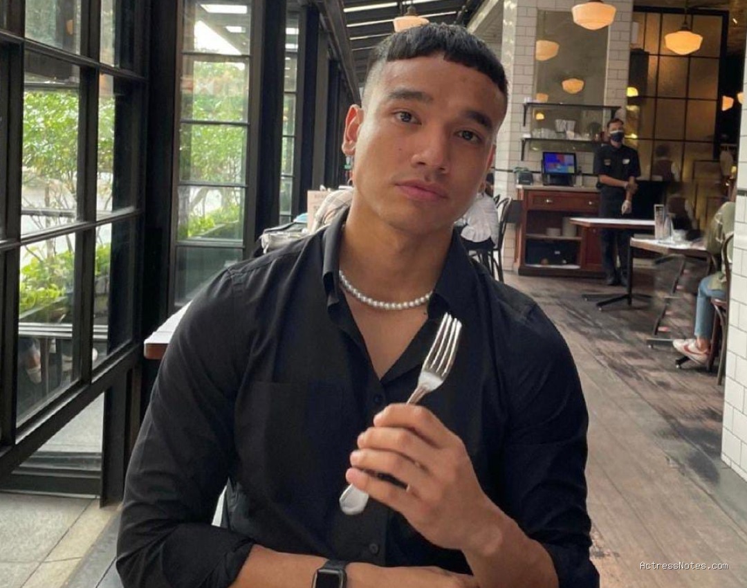 Biodata Fadly Faisal: Agama, Keluarga, Pacar, Fakta dan Karir