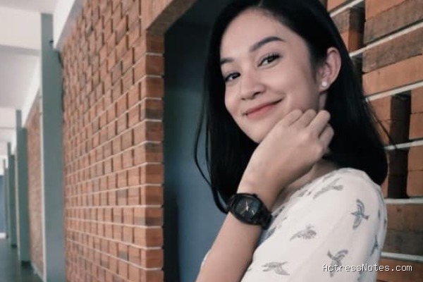 Faradilla Yoshi: Biodata Lengkap, Agama, Pacar, Karir