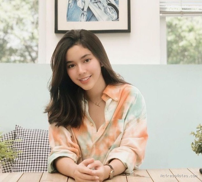 Biodata Fay Nabila: Agama, Keluarga, Pacar, Fakta dan Karir