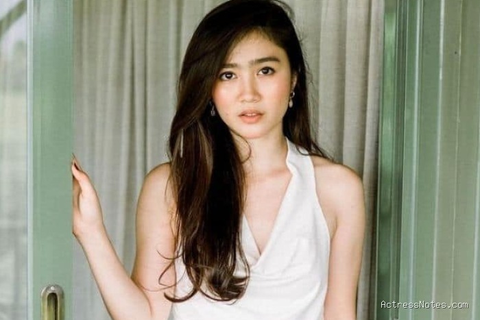 Febby Rastanty: Agama, Keluarga, Pacar, Karir Lengkap