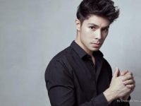 Fero Walandouw: Agama, Keluarga, Pacar & Karir Lengkap