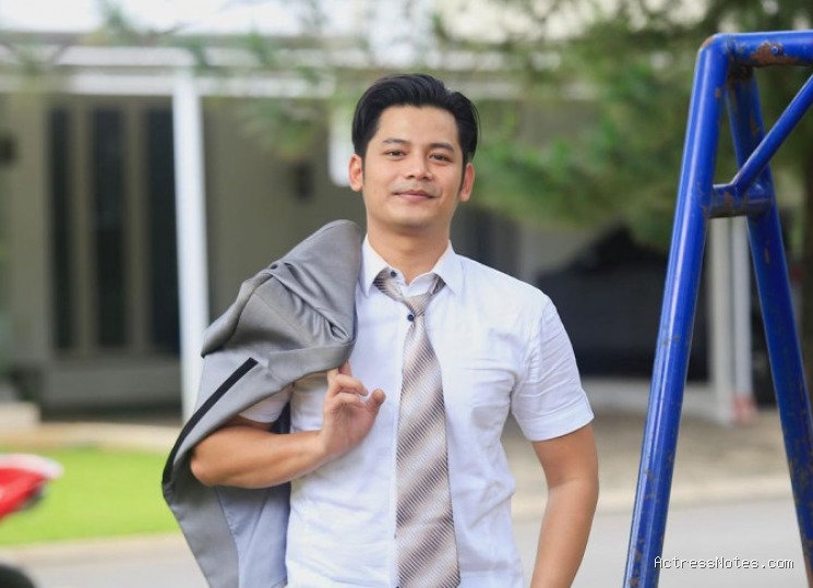 Biodata Fiki Alman: Agama, Keluarga, Pacar, Fakta dan Karir