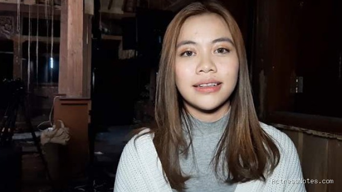 Frislly Herlind Biodata: Agama, Pacar, Karir Lengkap