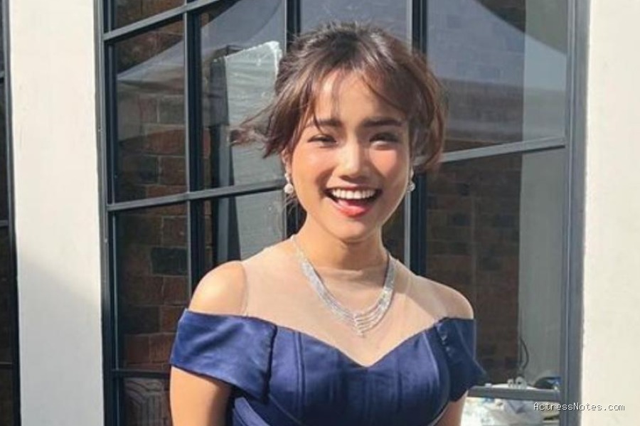 Biodata Fuji: Agama, Keluarga, Pacar, Fakta dan Karir