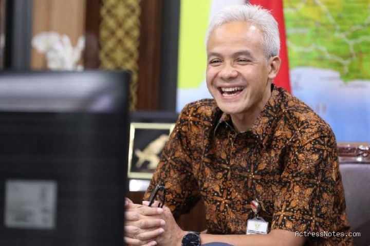 Biodata Ganjar Pranowo: Agama, Keluarga, Pasangan, Fakta dan Karir
