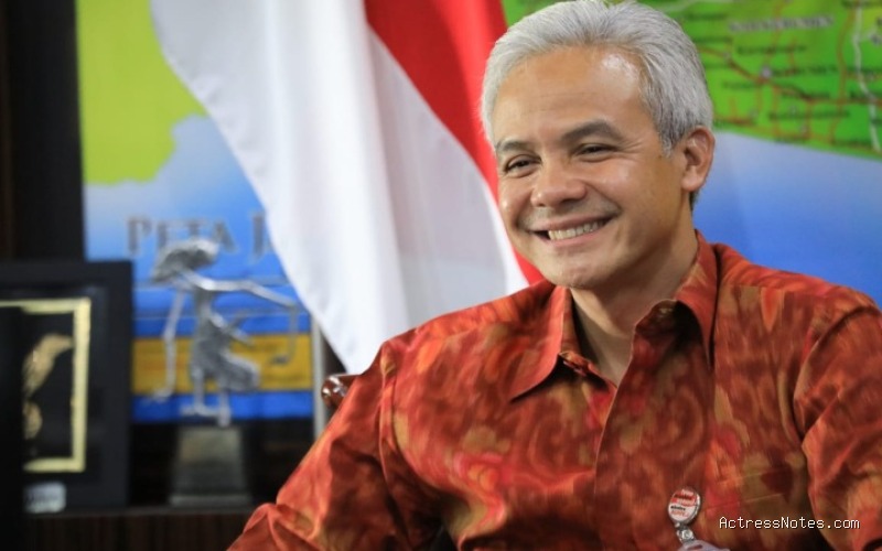 Biodata Ganjar Pranowo: Agama, Keluarga, Pasangan, Fakta dan Karir