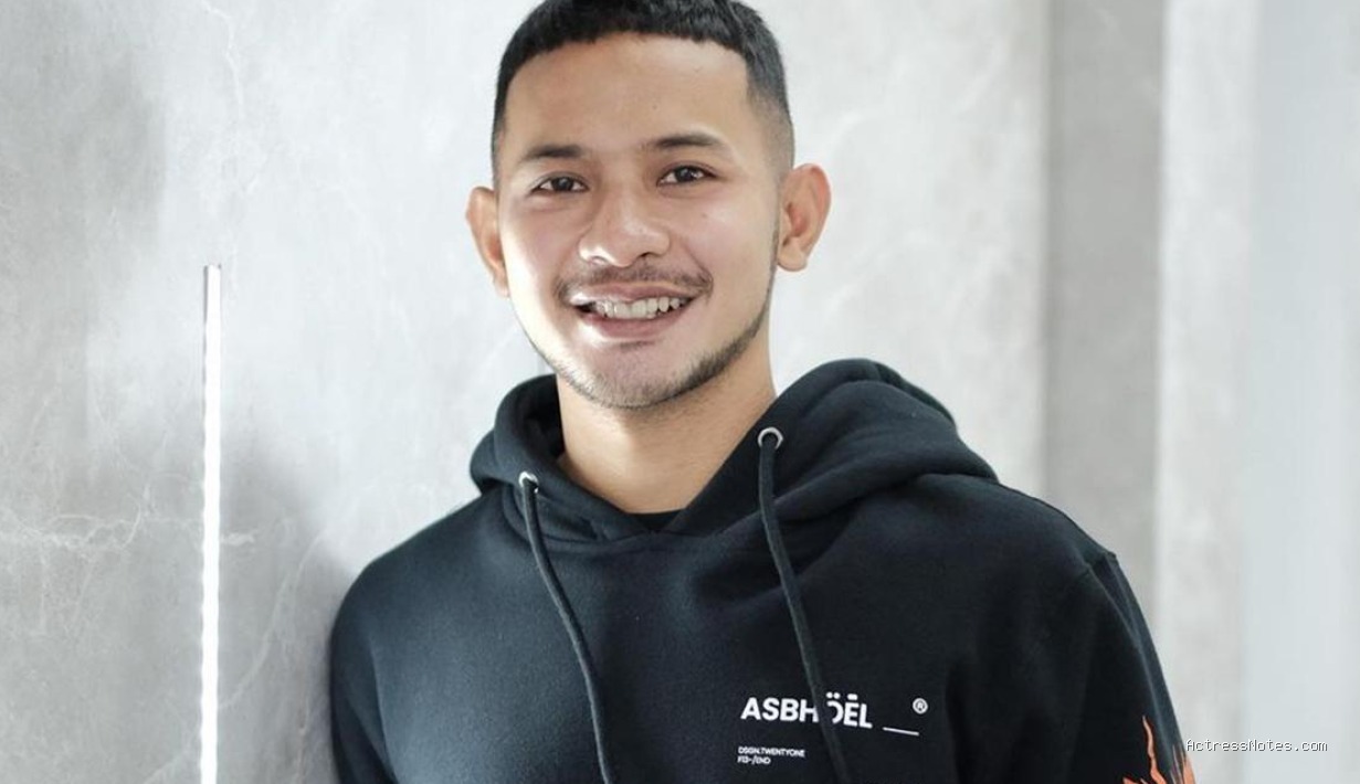 Biodata Gian Zola: Agama, Keluarga, Pacar, Fakta dan Karir