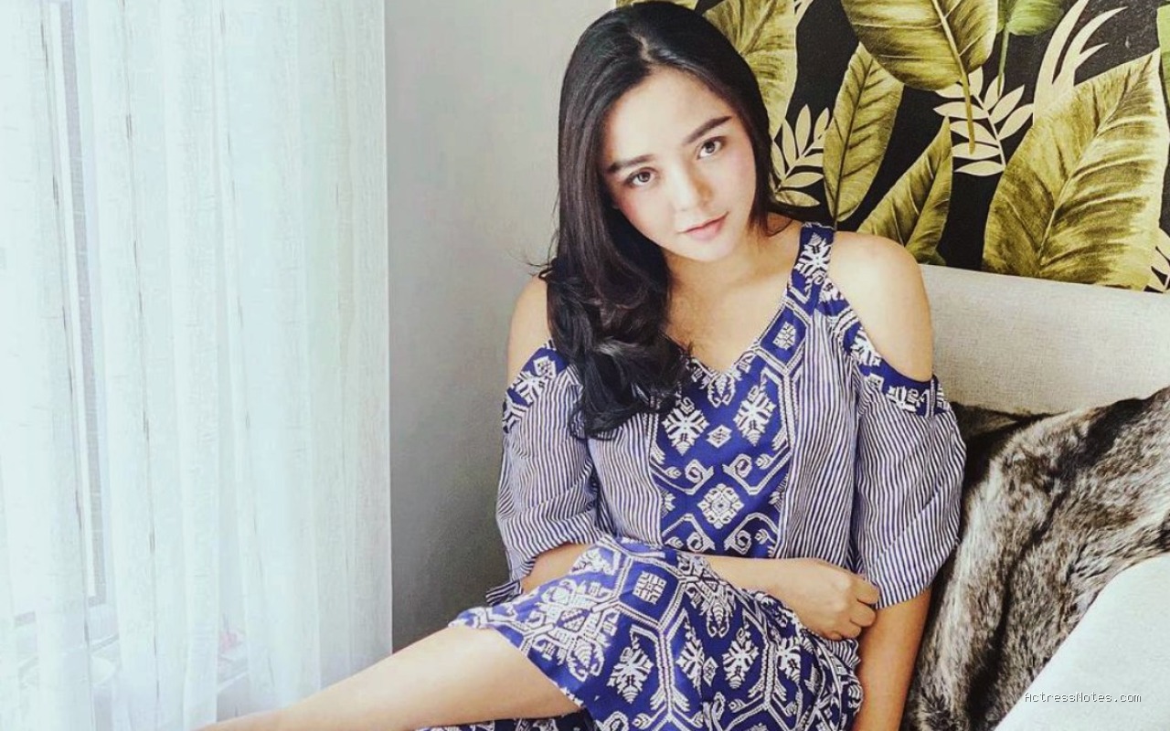 Biodata Gita Sinaga: Agama, Keluarga, Pacar, Fakta dan Karir