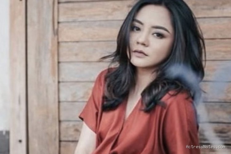 Biodata Gita Sinaga: Agama, Keluarga, Pacar, Fakta dan Karir