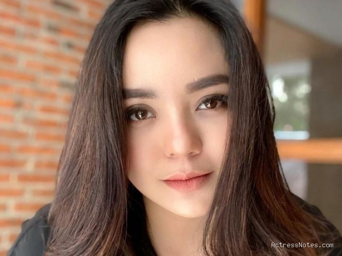 Biodata Gita Sinaga: Agama, Keluarga, Pacar, Fakta dan Karir
