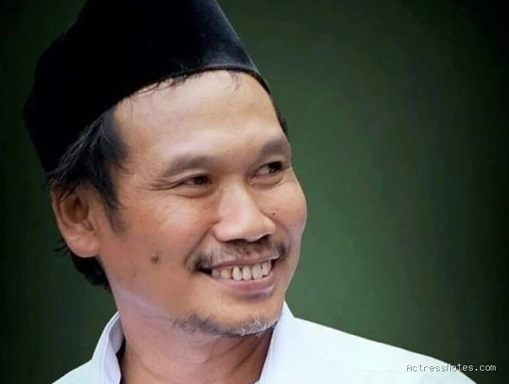Biodata Gus Baha: Agama, Keluarga, Pasangan, Fakta dan Karir