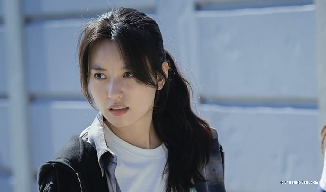 Biodata Han Hyo Joo: Agama, Keluarga, Pacar, Fakta dan Karir