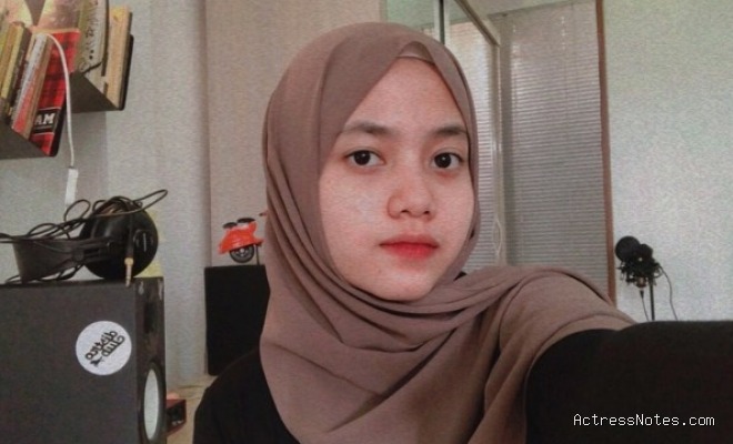 Biodata Hanin Dhiya: Agama, Keluarga, Pacar, Fakta dan Karir