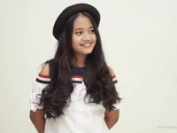 Hanin Dhiya: Agama, Pacar, Fakta & Karir Lengkap