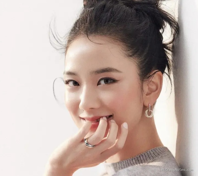 Biodata Jisoo BLACKPINK: Agama, Pacar, Fakta & Karir Lengkap
