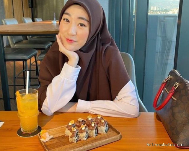 Biodata Larissa Chou: Agama, Keluarga, Pacar, Fakta dan Karir