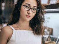 Biodata Naomi Zaskia: Agama, Pacar, Fakta & Karir Terbaru