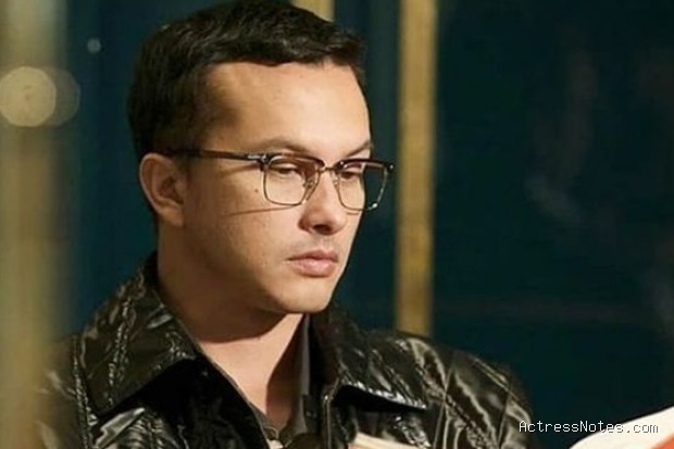 Biodata Nicholas Saputra: Agama, Keluarga, Pacar, Fakta dan Karir