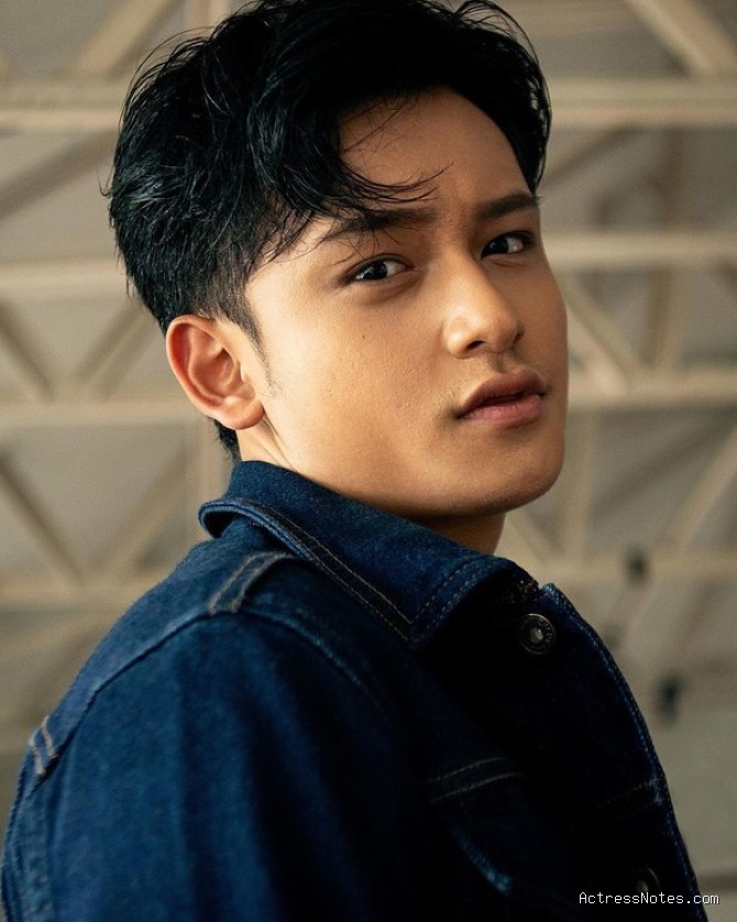 Biodata Randy Martin: Agama, Keluarga, Pacar, Fakta dan Karir