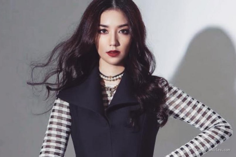 Biodata Velove Vexia: Agama, Keluarga, Pacar, Fakta dan Karir