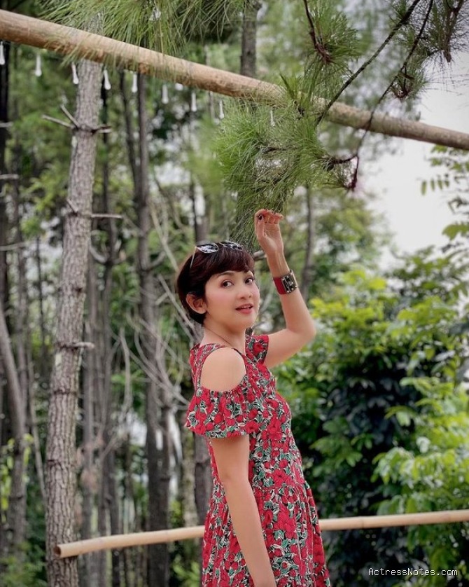 Biodata Windy Wulandari: Agama, Keluarga, Pacar, Fakta dan Karir