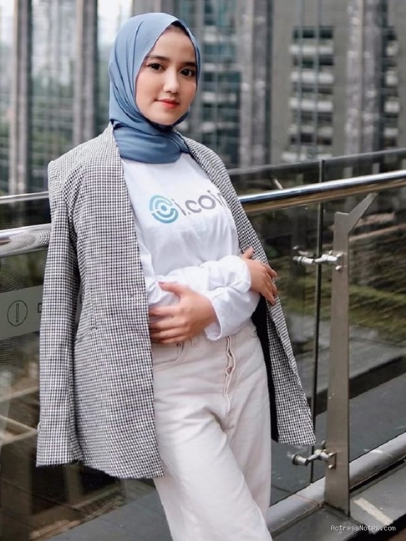 Biodata Wirda Mansur: Agama, Keluarga, Pacar, Fakta dan Karir