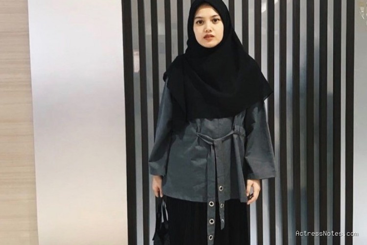 Biodata Herfiza Novianti: Agama, Keluarga, Pacar, Fakta dan Karir