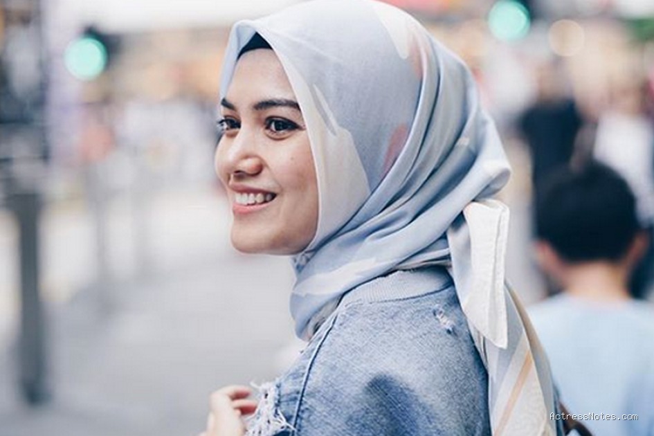 Herfiza Novianti: Agama, Keluarga, Pacar, Fakta & Karir Lengkap