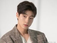 hwang-in-yeop-agama-karir-pacar-fakta-lengkap-98039 Hwang In Yeop: Agama, Karir, Pacar & Fakta Lengkap