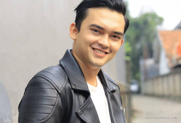 Biodata Ikbal Fauzi: Agama, Keluarga, Pacar, Fakta dan Karir