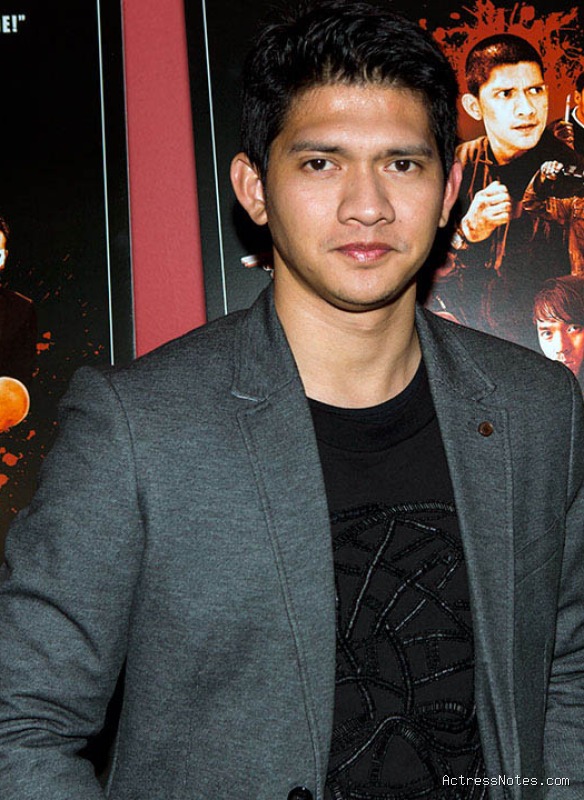 Biodata Iko Uwais: Agama, Keluarga, Pacar, Fakta dan Karir