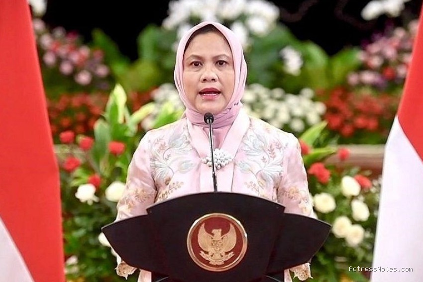 Biodata Iriana Jokowi: Agama, Keluarga, Pasangan, Fakta dan Karir
