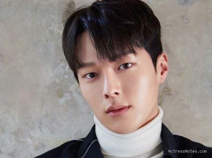 Biodata Jang Ki Yong: Agama, Keluarga, Pacar, Fakta dan Karir