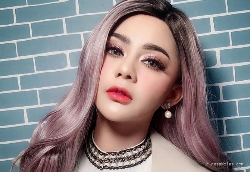 Biodata Jenita Janet: Agama, Keluarga, Pacar, Fakta dan Karir