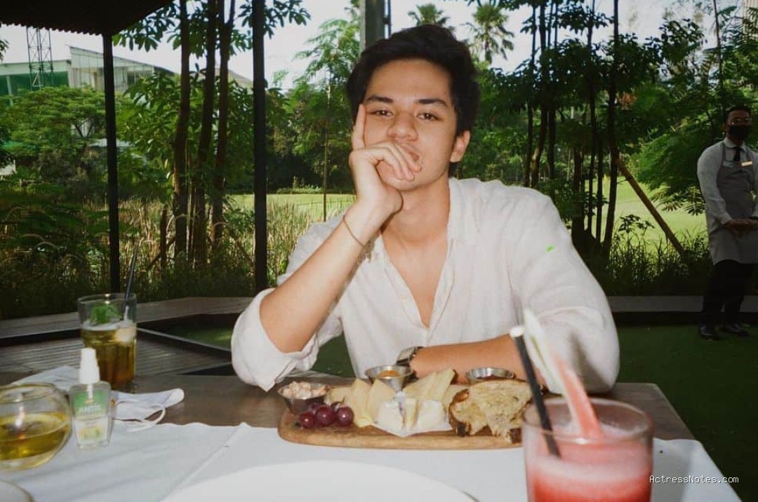 Biodata Jeremie Moeremans: Agama, Keluarga, Pacar, Fakta dan Karir