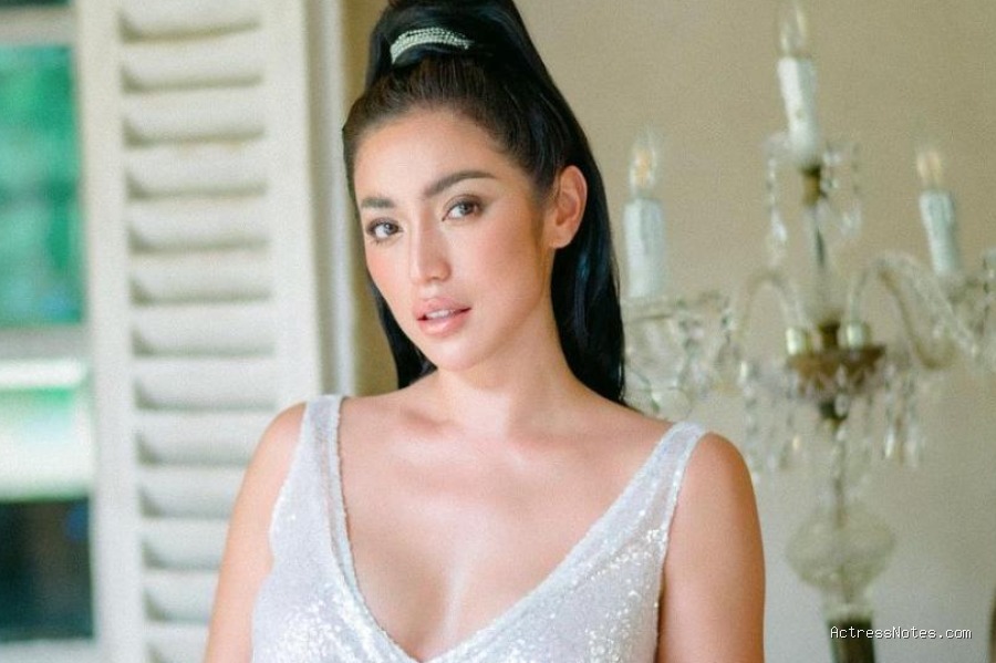 Biodata Jessica Iskandar: Agama, Keluarga, Pacar, Fakta dan Karir