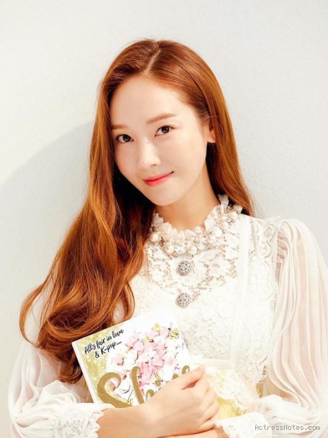 Biodata Jessica Jung: Agama, Keluarga, Pacar, Fakta dan Karir